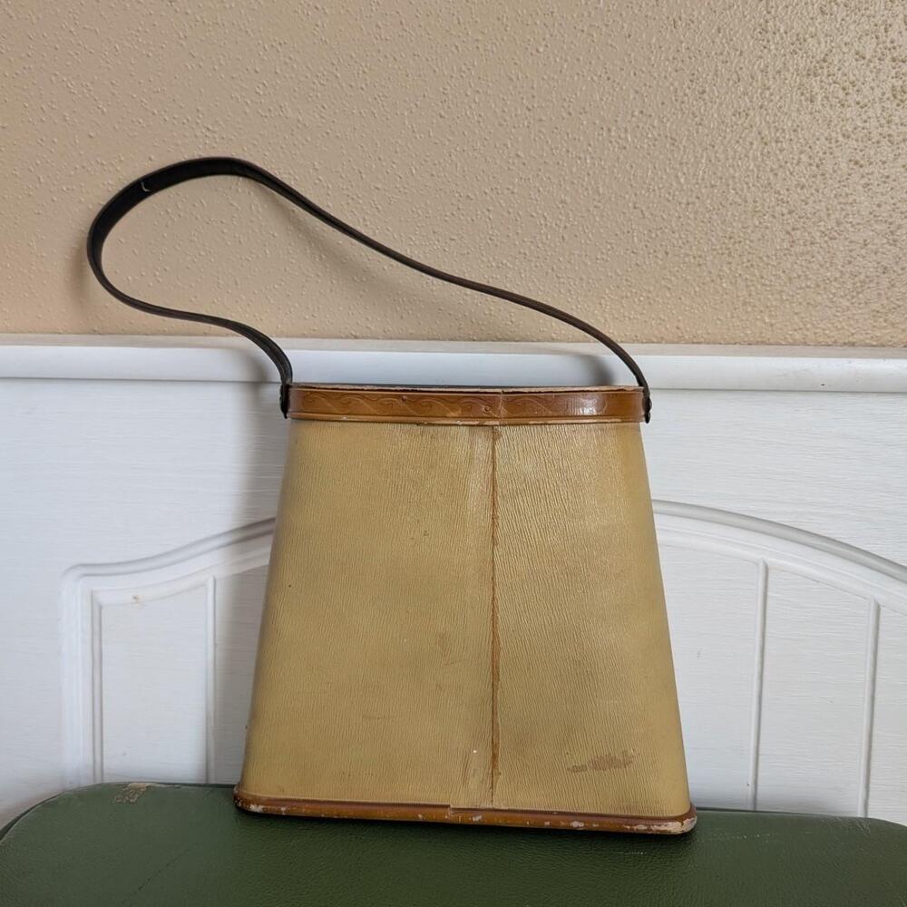 Vintage 1960s/1970s Wooden Cardinal Purse - Picture 4 of 6